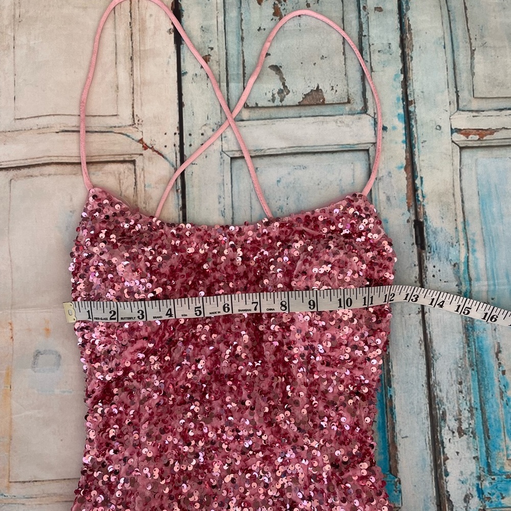 Pink sequined homecoming dress or banquet dress. - Picture 5 of 9